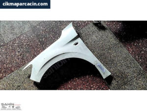 PEUGEOT 301 SOL ÇAMURLUK BEYAZ 9674790780