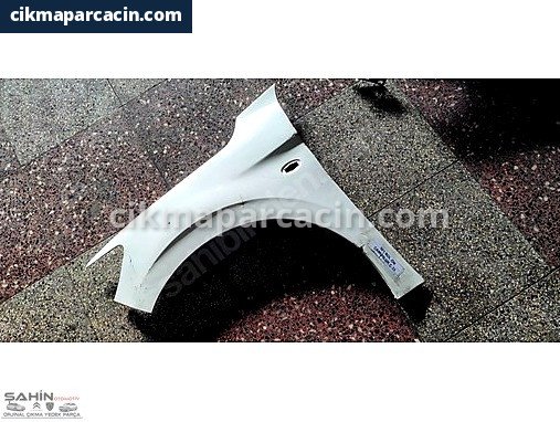 Peugeot 301 Çamurluk (Arka) çıkma parça