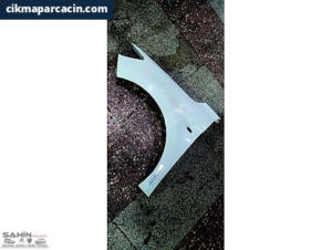 PEUGEOT 301 SOL ÖN ÇAMURLUK BEYAZ 9674790780