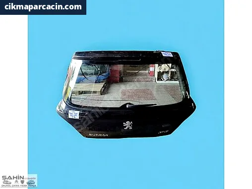 Peugeot 307 Bagaj Kaplaması çıkma parça - ÖKKEŞ ŞAHİN OTOMOTİV CİTROEN PEUGEOT ÇIKMA Gaziantep