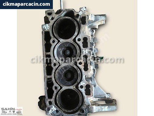 Peugeot 6 Yarım Motor çıkma parça