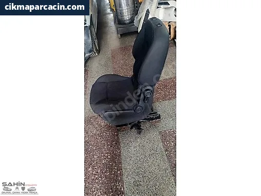 Peugeot Partner Ön Koltuk çıkma parça - ÖKKEŞ ŞAHİN OTOMOTİV CİTROEN PEUGEOT ÇIKMA Gaziantep