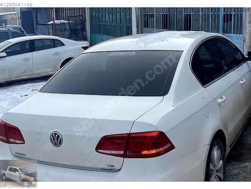 Volkswagen Passat Sağ Ön Çamurluk çıkma parça