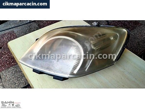 Peugeot Partner Far çıkma parça