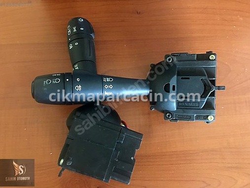 Renault Sandero Sinyal Kolu çıkma parça