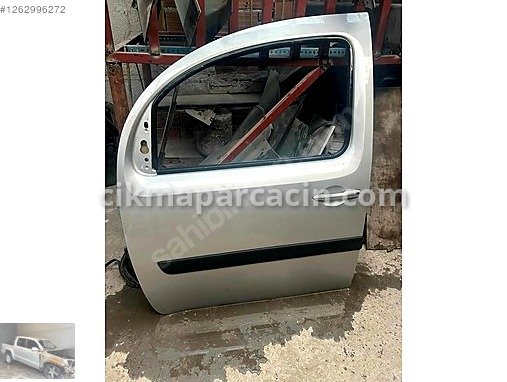 Renault Kangoo Sağ Ön Kapı çıkma parça
