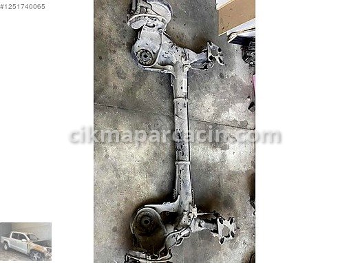 Citroen Berlingo Arka Dingil çıkma parça