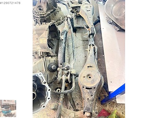 Volkswagen Scirocco Arka Dingil / Torsiyon çıkma parça