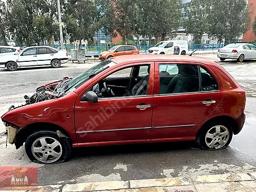 Skoda Fabia Radyatör Paneli çıkma parça - ANKA OTO YEDEK PARÇA İzmir