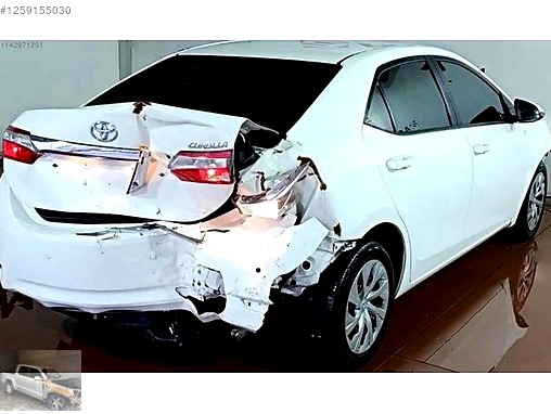 Toyota Corolla Sağ Ön Kapı çıkma parça