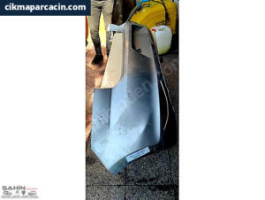VOLKSWAGEN GOLF 7 GRİ ARKA TAMPON T18