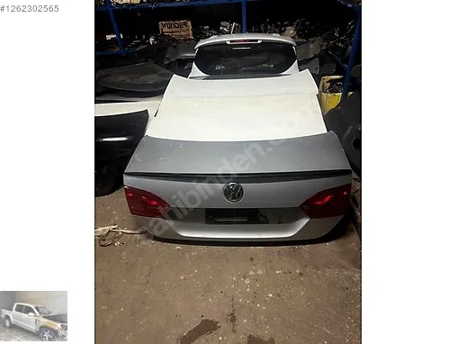 Volkswagen Jetta Bagaj Kapağı çıkma parça - TAMER OTO ÇIKMA PARÇA Muğla
