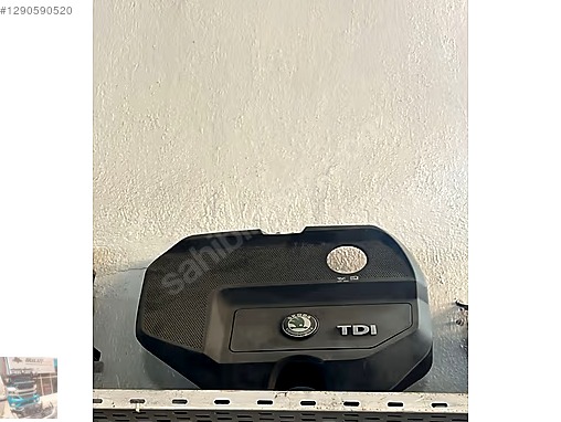 Volkswagen Golf Motor Kapağı/Üst Kapak çıkma parça