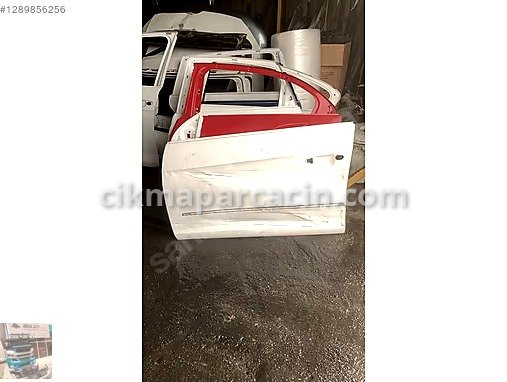 Volkswagen Passat Sol Ön Kapı çıkma parça