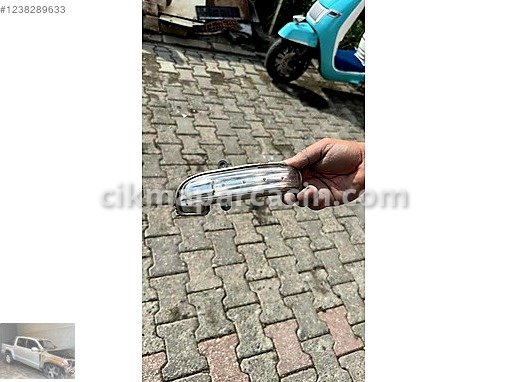 Mazda 2 Ayna Sinyali çıkma parça