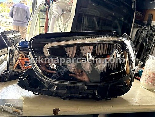 Mazda 2 Far çıkma parça