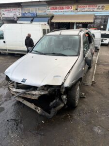 Fiat Palio Weekend Ön Kaput – Hafif Hasarlı / Orijinal Çıkma