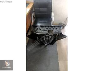 alfa Romeo tonale çıkma orjinal ön panjur iç maskesi | ÇIKMA OTO PARÇA