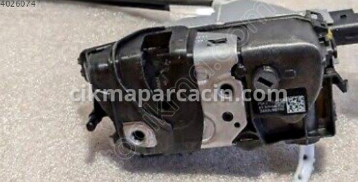Citroen C5 Kapı Kilidi çıkma parça