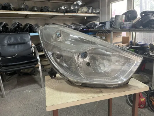 Dacia Dokker Sağ Ön Far çıkma parça - T-F-M OTOMOTİV Sakarya