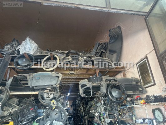 Fiat Doblo Torpido çıkma parça