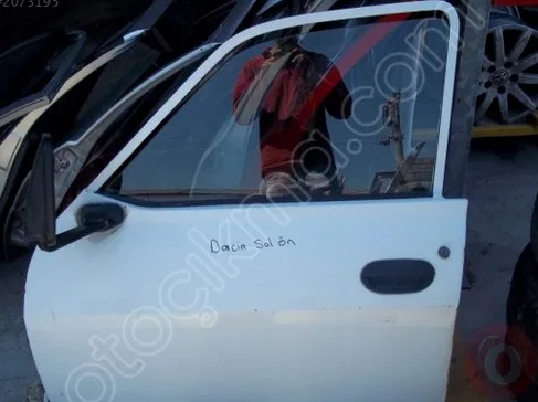 Mercedes-Benz E Serisi Sol Ön Kapı çıkma parça - ÇIKMACI 41 Kocaeli