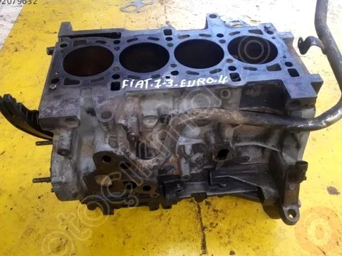 Fiat 2 Motor Kapağı/Üst Kapak çıkma parça - ÇIKMACI 41 Kocaeli
