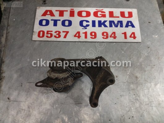 Fiat Palio Motor Bağlantı Braketi çıkma parça