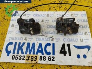Fiat Fiorino Sağ Kapı Kilidi Çıkma