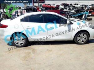 Renault Fluence Sağ Arka Kapı Çıkma