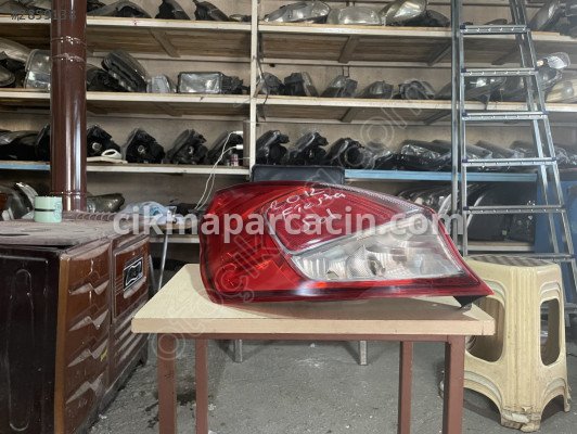 Ford Fiesta Kapı (Arka Sol) çıkma parça