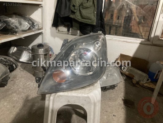Ford Fiesta Orta Konsol çıkma parça