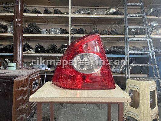 Ford Focus USB/12V Soket çıkma parça