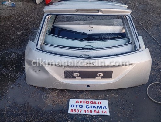 Ford Focus Bagaj Kapağı çıkma parça