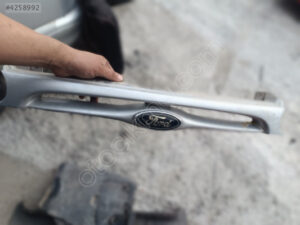 Ford mondeo mk1 93-96 ön panjur. son olur fiyat | ÇIKMA PARÇA