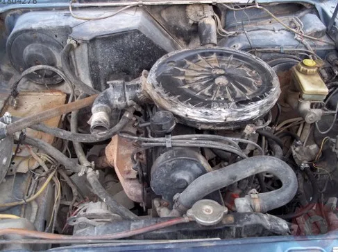 Ford 6 Motor Kapağı/Üst Kapak çıkma parça - ÇIKMACI 41 Kocaeli