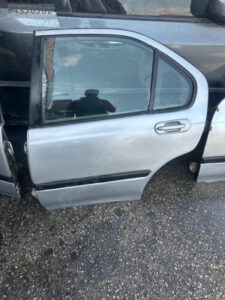 Honda civic Euro sol arka kapı