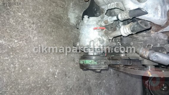 Honda Civic Klima Kompresörü çıkma parça