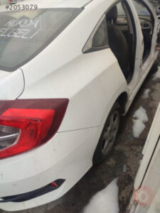 Honda Civic sağ arka çamurluk fc5