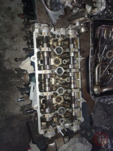 Honda CR-V silindir kapağı