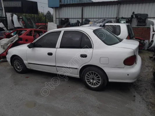 Hyundai Accent Vites Kulesi çıkma parça