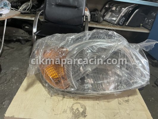 Hyundai Accent Far çıkma parça