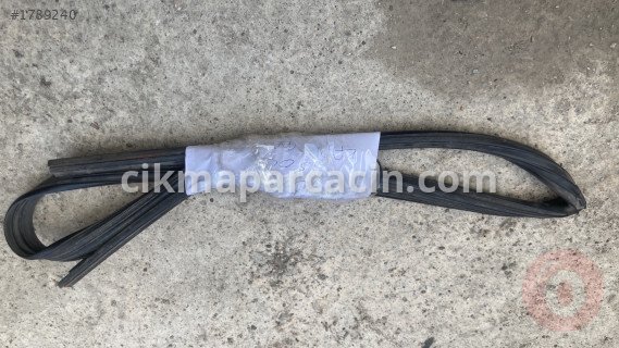 Hyundai Accent Cam Fitili çıkma parça