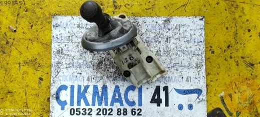 Hyundai Accent Blue Vites Kolu çıkma parça - ÇIKMACI 41 Kocaeli