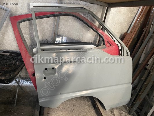 Mitsubishi Lancer Sağ Ön Kapı çıkma parça