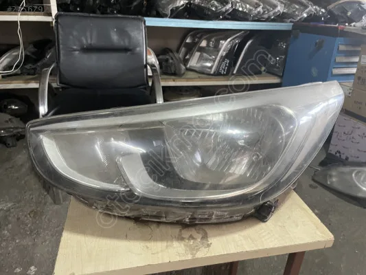 Hyundai i20 USB/12V Soket çıkma parça - T-F-M OTOMOTİV Sakarya