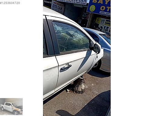 Hyundai i20 Sağ Arka Kapı çıkma parça