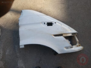 Iveco Daily Ön Sağ Çamurluk Delikli 99-07