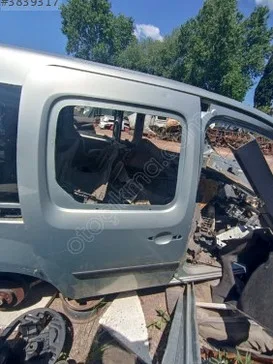 Mazda 3 Tavan çıkma parça - ÇIKMACI 41 Kocaeli