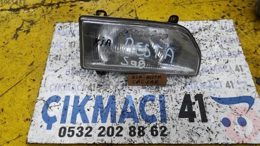 Kia Sportage Sağ Ön Far çıkma parça - ÇIKMACI 41 Kocaeli
